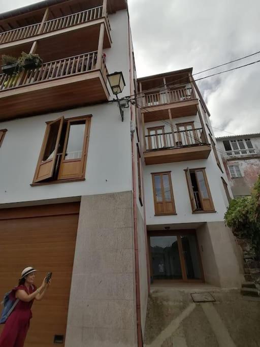 Ferienwohnung O Picho: Apartamento Centrico. Puentedeume Exterior foto